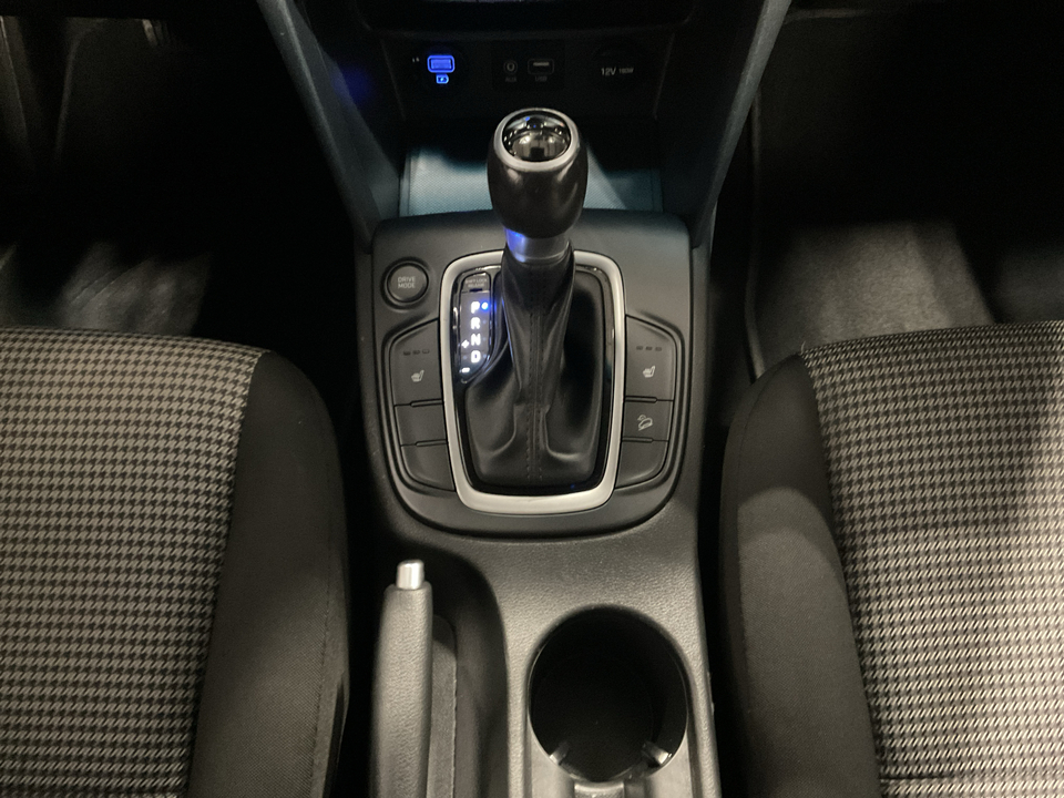 2019 Hyundai Kona SEL w/Contrast Roof