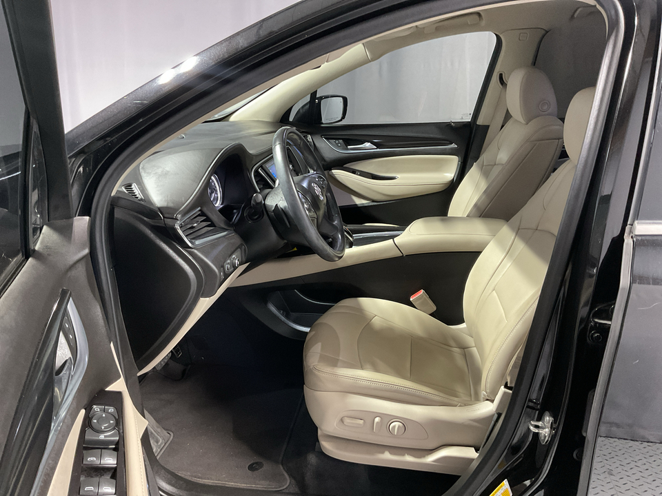 2020 Buick Enclave Essence FWD