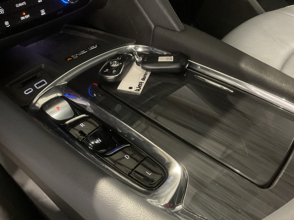 2023 Buick Enclave Essence FWD