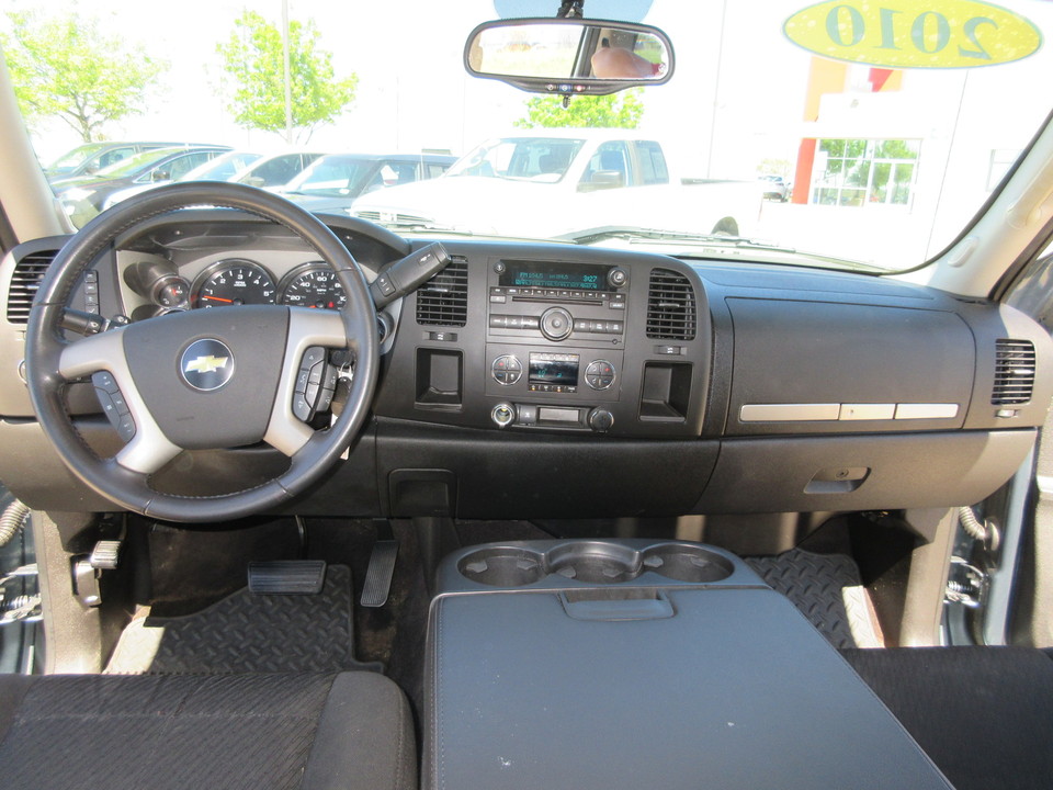 2010 Chevrolet Silverado 1500 LT1 Crew Cab 2WD