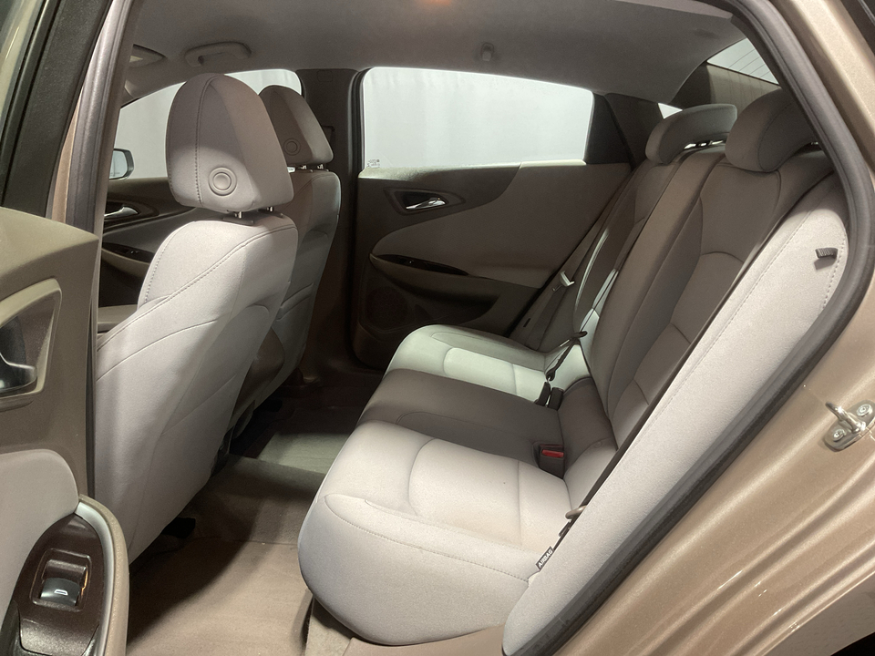 2023 Chevrolet Malibu LS