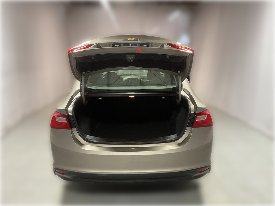 2023 Chevrolet Malibu LS