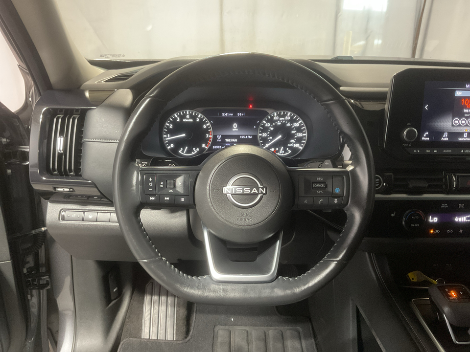 2024 Nissan Pathfinder SV 4WD