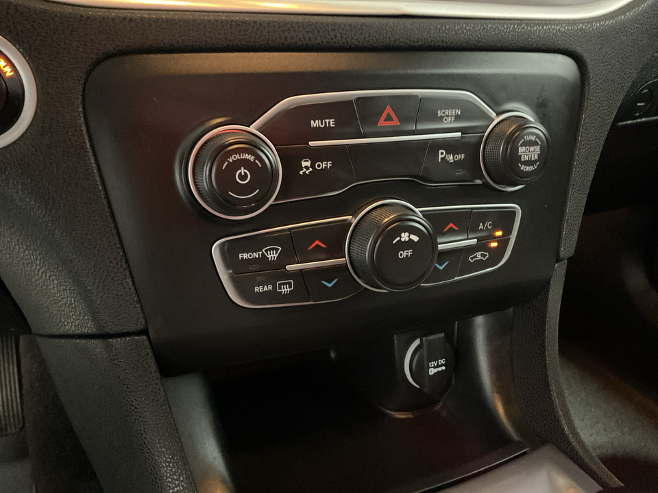 2022 Dodge Charger SXT