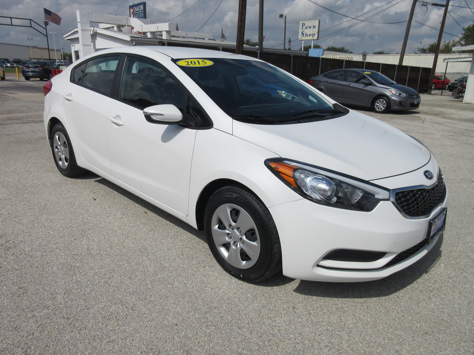 Used 2015 Kia Forte in Carrollton, TX ( W256972 ) | Chacon Autos