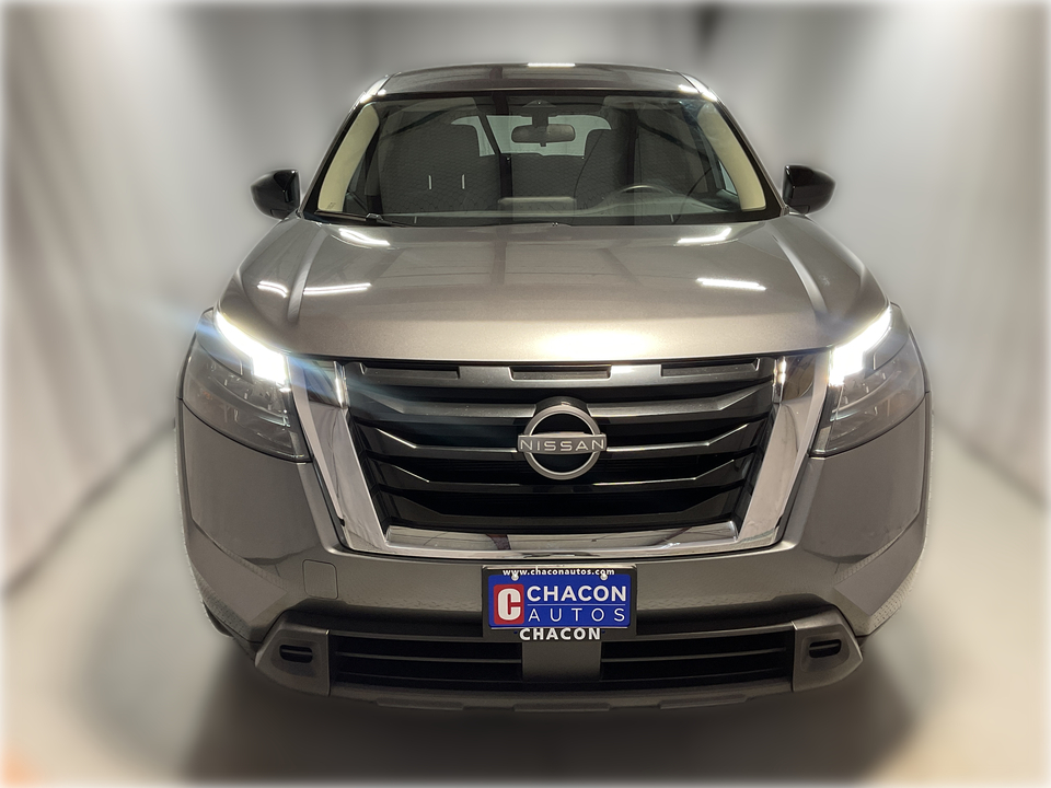 2023 Nissan Pathfinder S