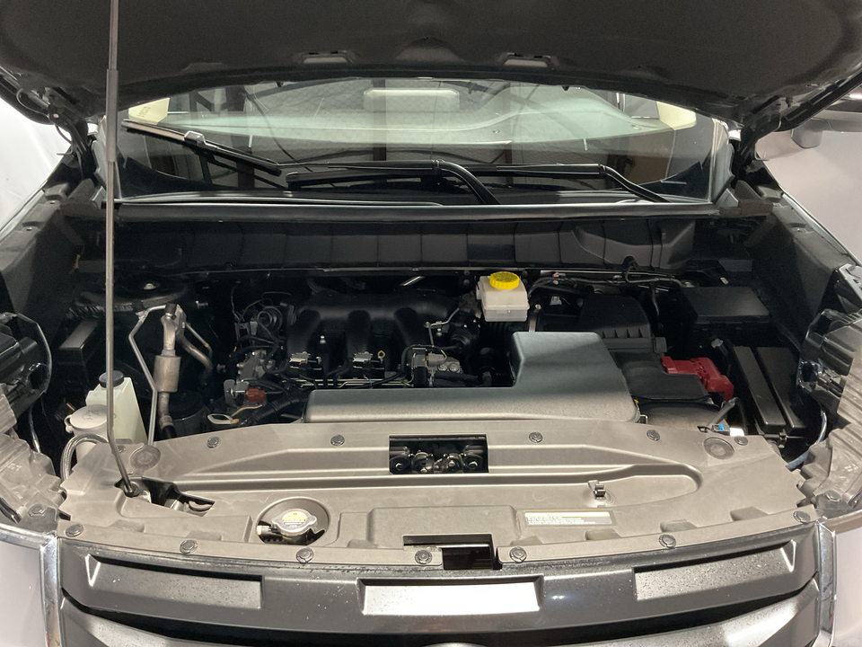 2023 Nissan Pathfinder S