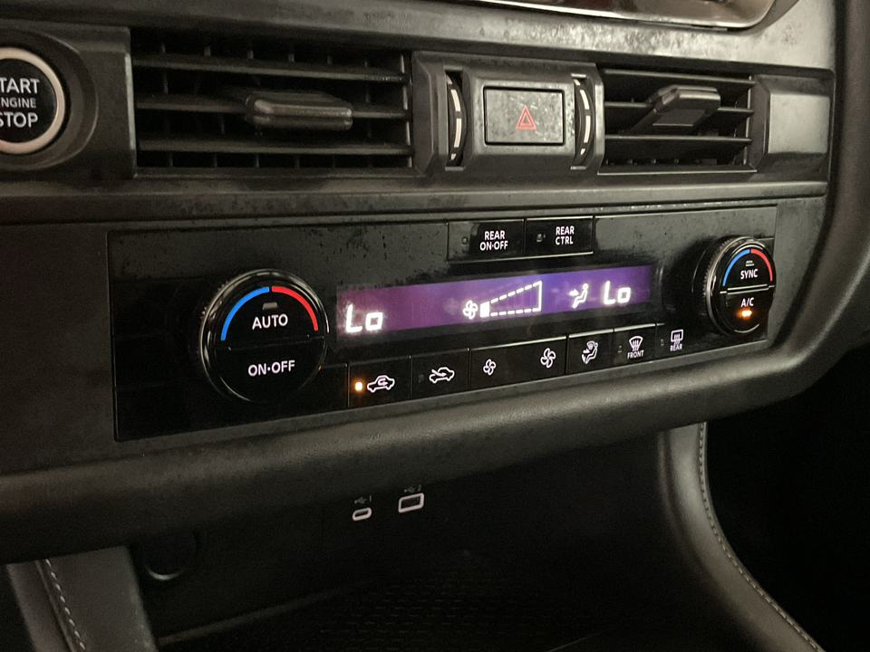 2023 Nissan Pathfinder S
