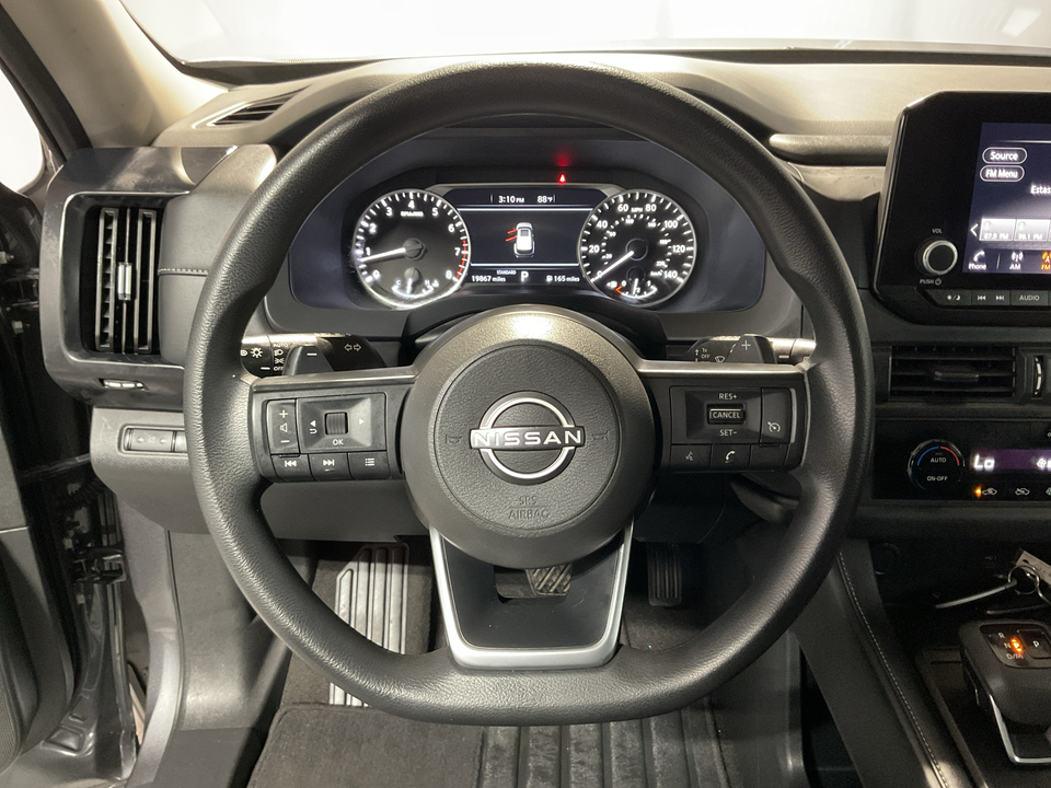 2023 Nissan Pathfinder S