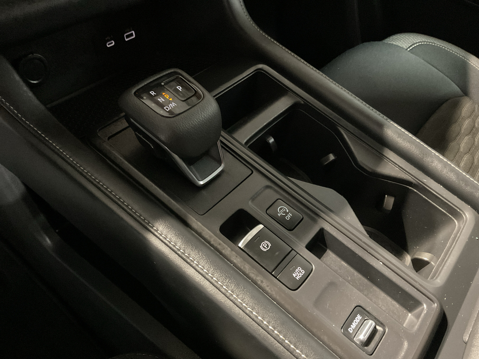 2023 Nissan Pathfinder S