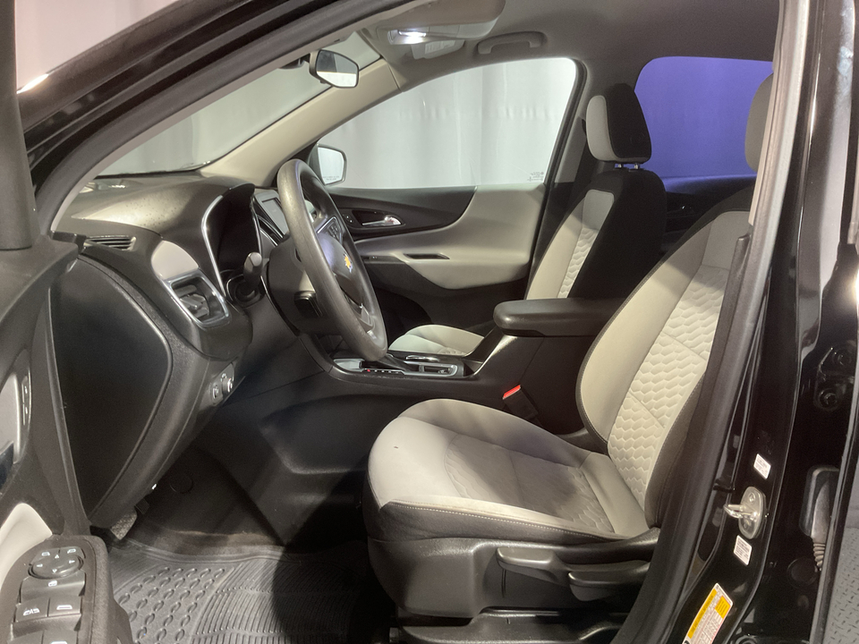 2020 Chevrolet Equinox LS 2WD