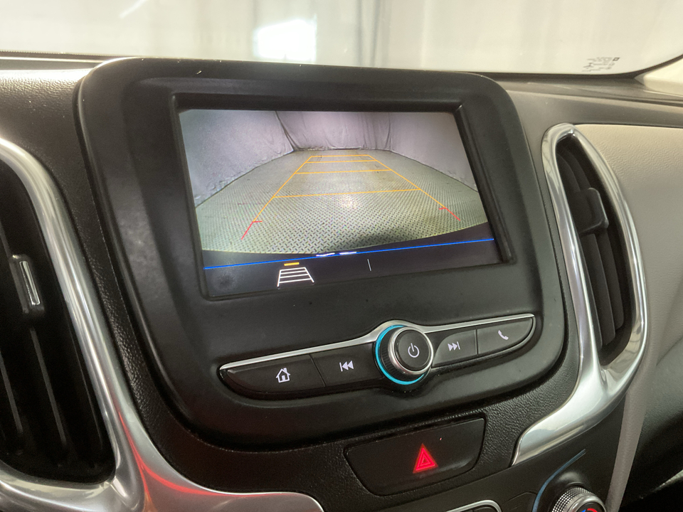 2020 Chevrolet Equinox LS 2WD