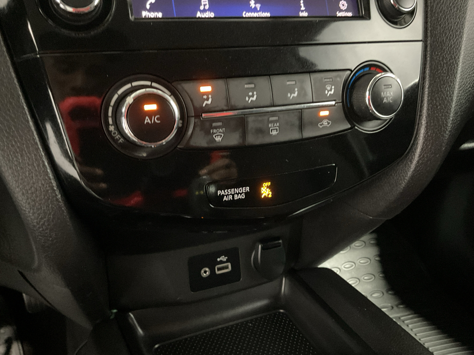 2020 Nissan Rogue Sport S