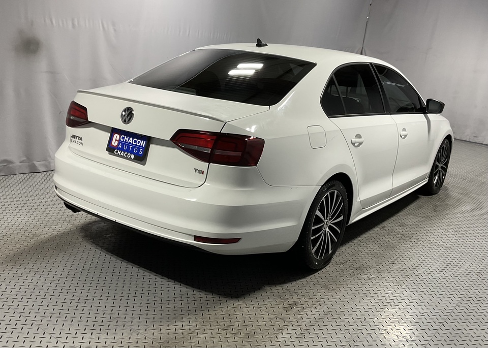 2016 Volkswagen Jetta SE 6A