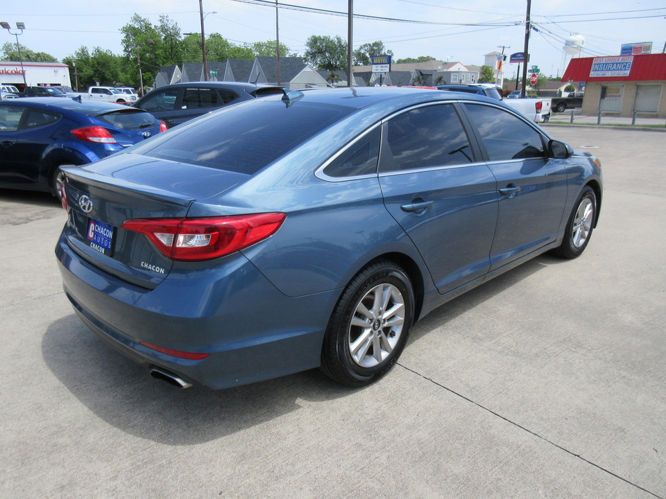 Used 2016 Hyundai Sonata SE for Sale - Chacon Autos