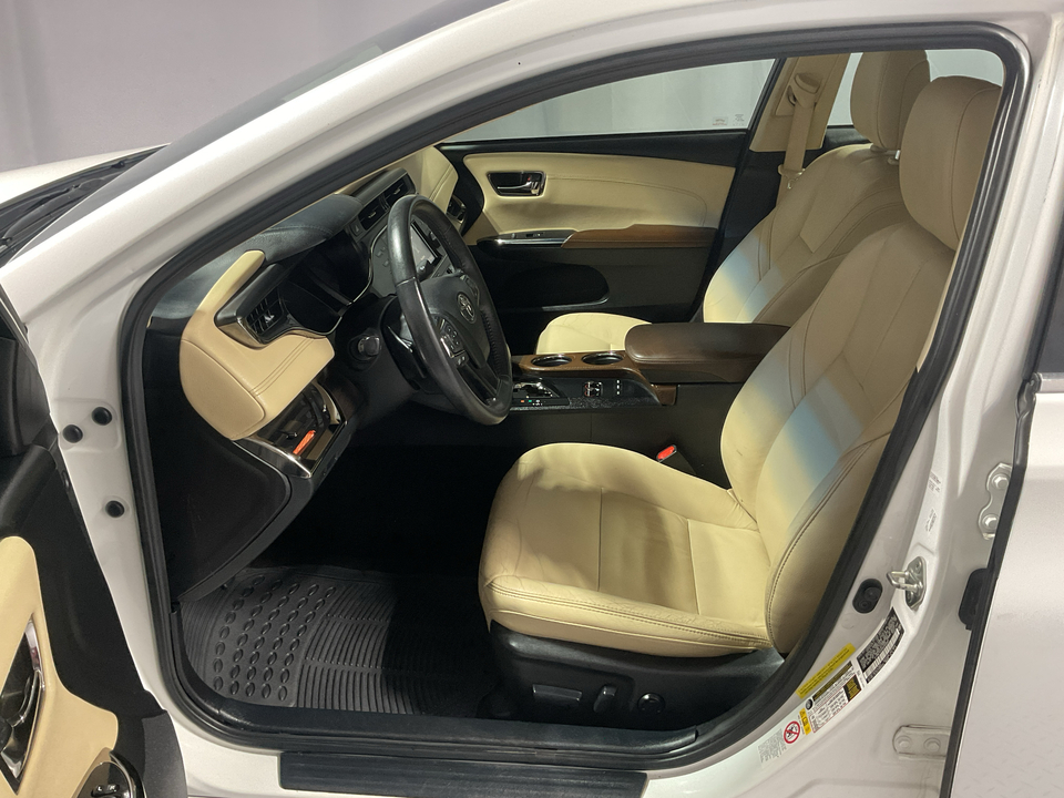 2017 Toyota Avalon XLE