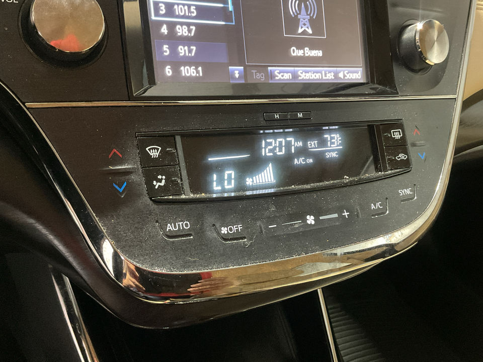 2017 Toyota Avalon XLE