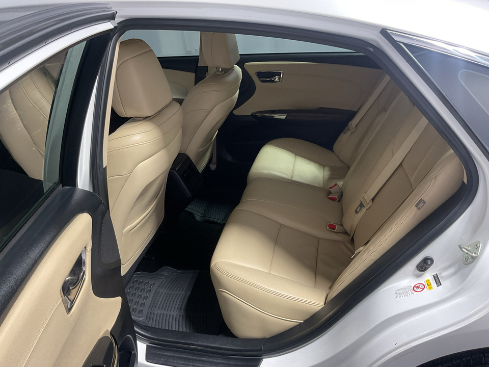 2017 Toyota Avalon XLE