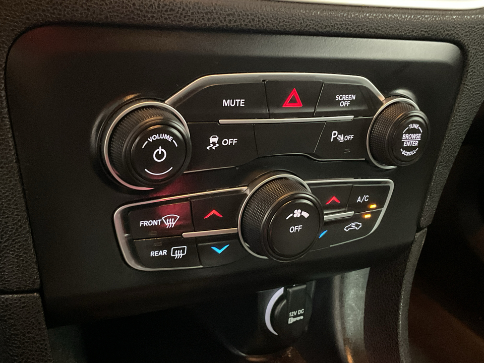 2022 Dodge Charger SXT