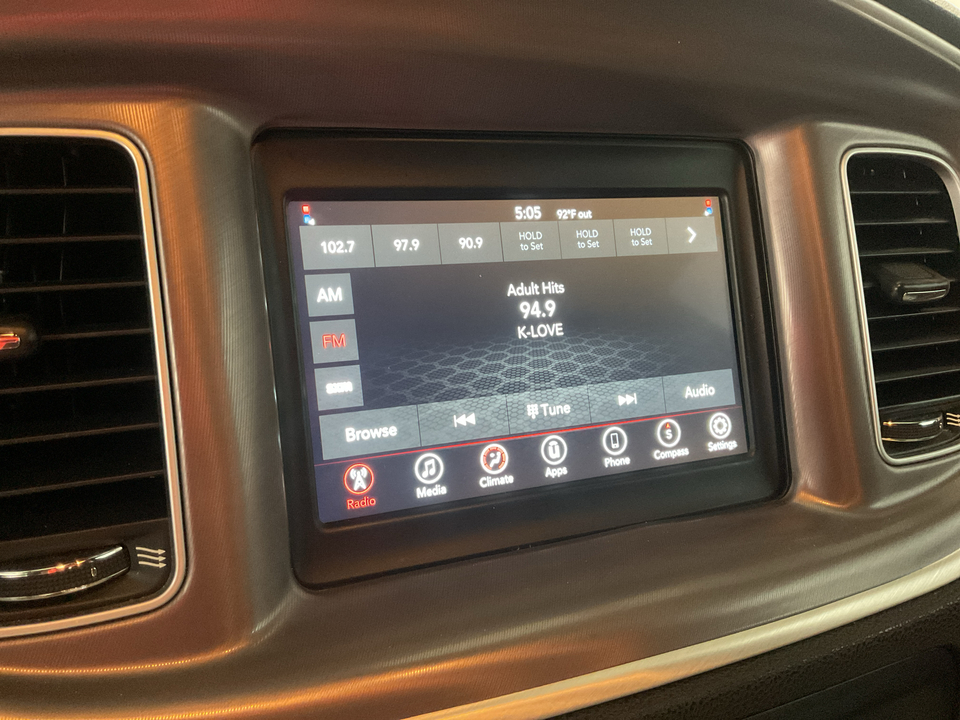 2022 Dodge Charger SXT