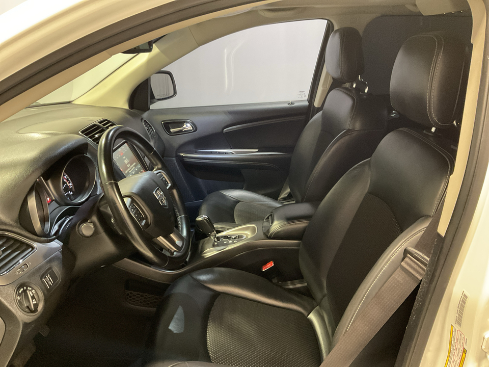 2020 Dodge Journey Crossroad