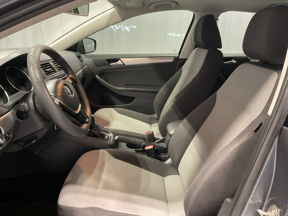 2017 Volkswagen Jetta 1.4T S 6A