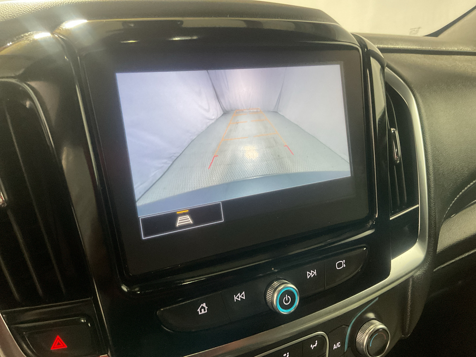 2023 Chevrolet Traverse LT Cloth FWD