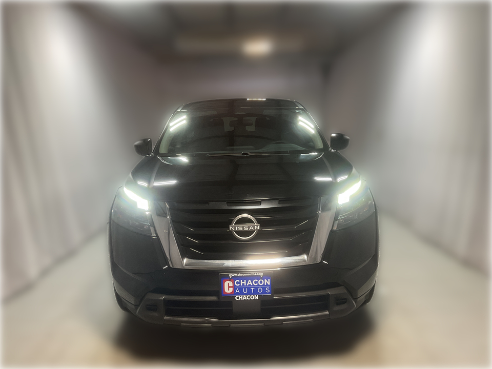 2023 Nissan Pathfinder S