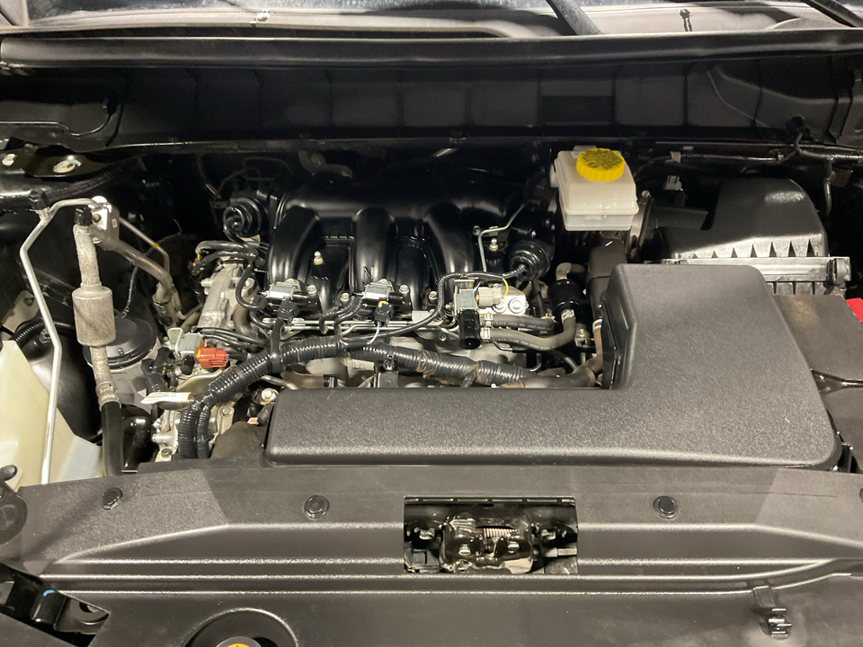 2023 Nissan Pathfinder S