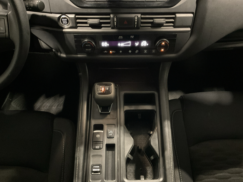 2023 Nissan Pathfinder S