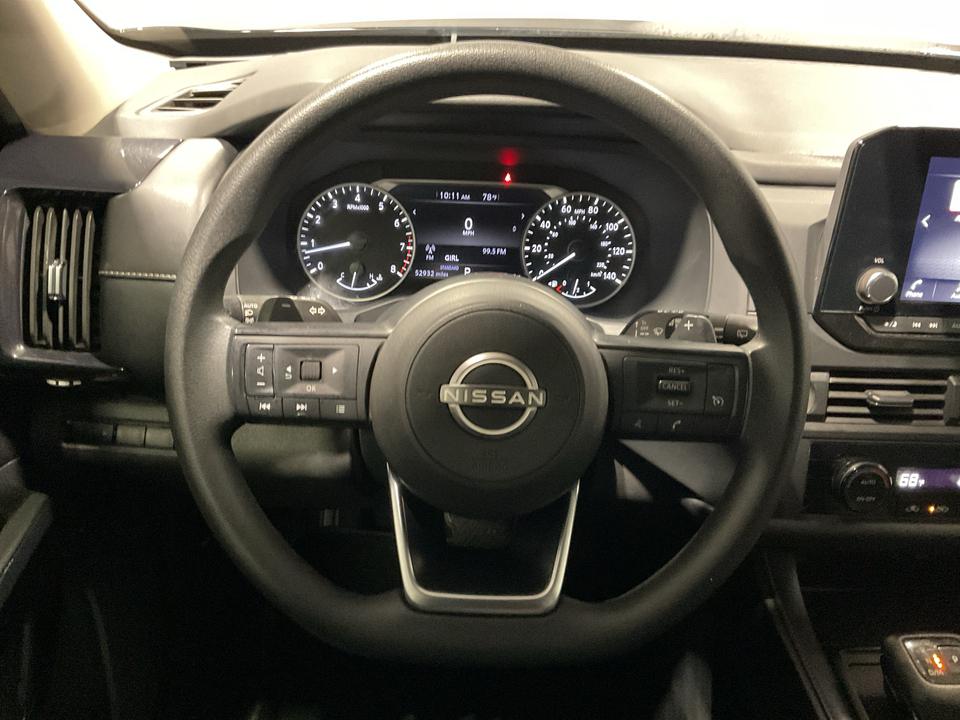2023 Nissan Pathfinder S