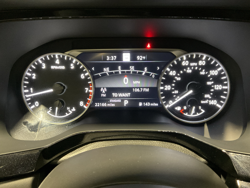 2023 Nissan Pathfinder SL