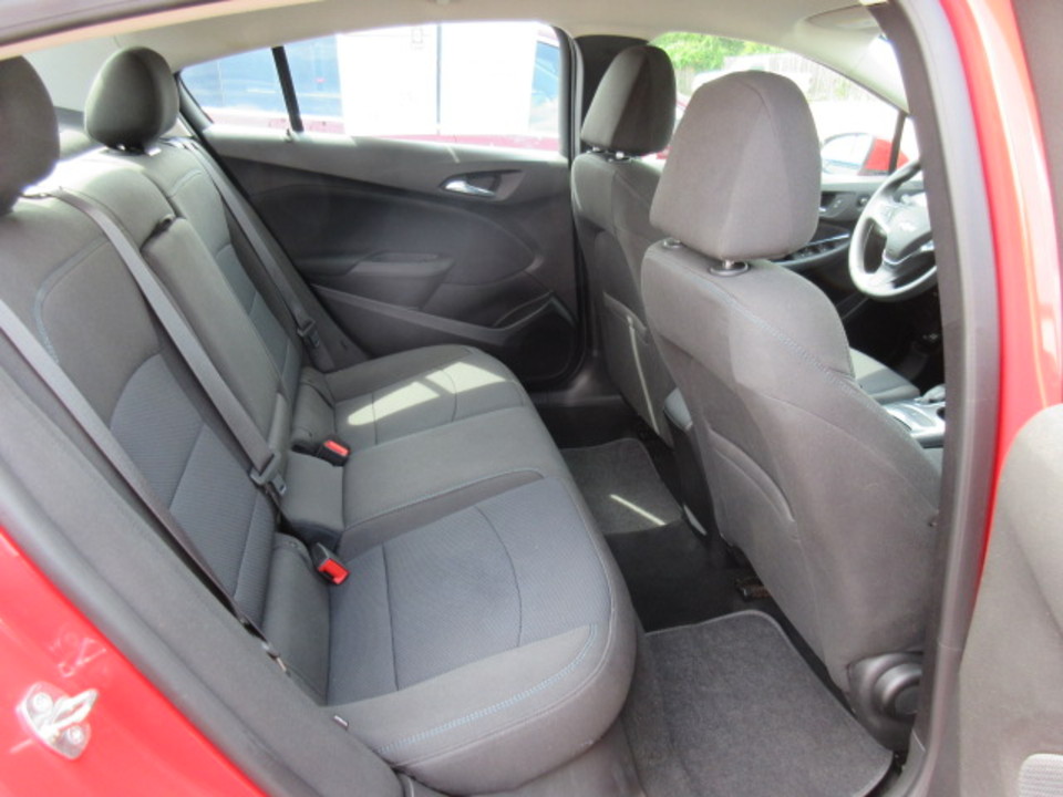 2016 Chevrolet Cruze LT Auto