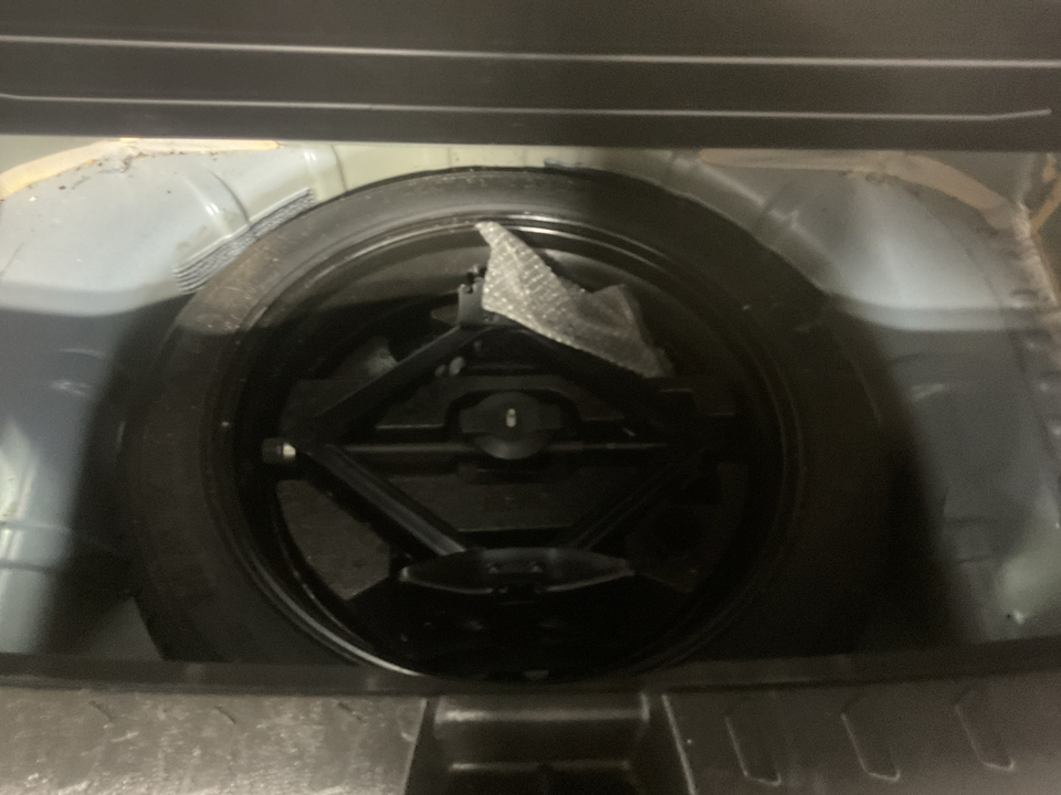 2023 Chevrolet Traverse LS FWD