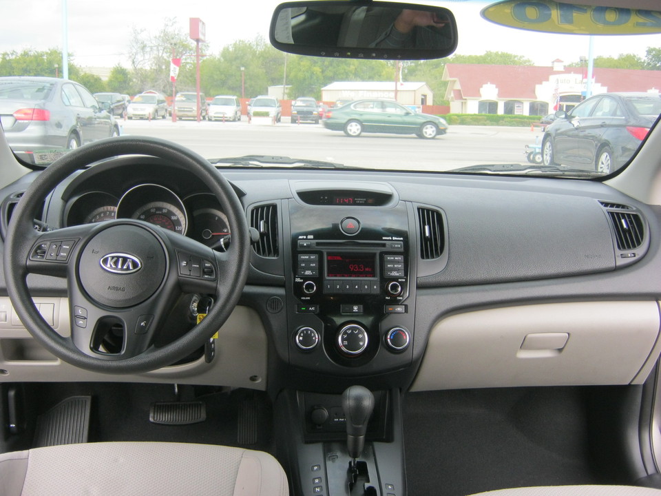 2010 Kia Forte Koup EX