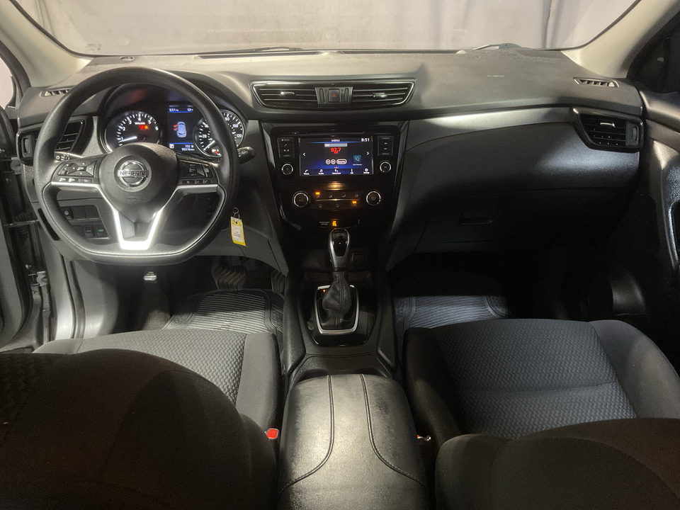 2020 Nissan Rogue Sport SV