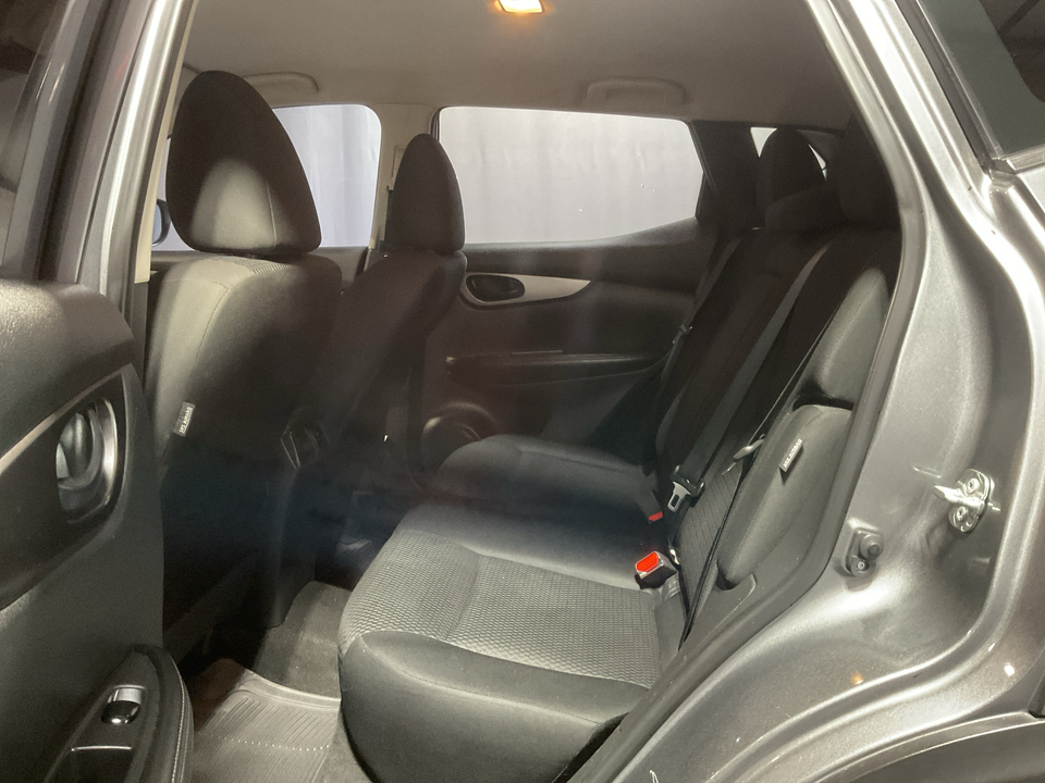 2020 Nissan Rogue Sport SV
