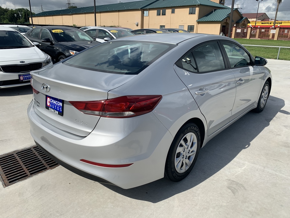 2018 Hyundai Elantra SE 6AT