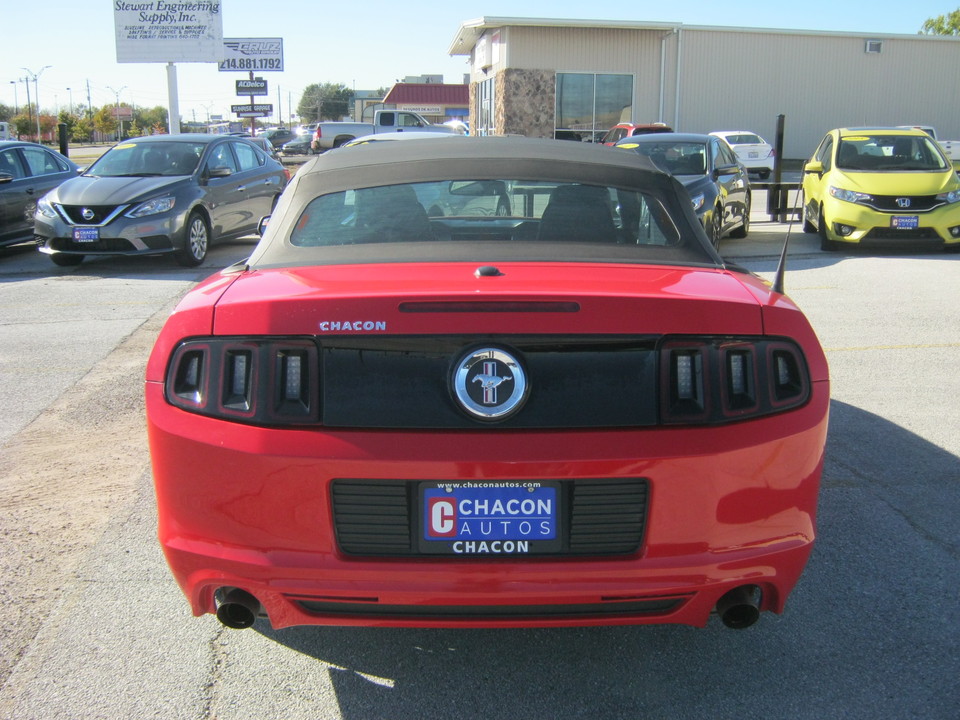 2014 Ford Mustang V6 Convertible