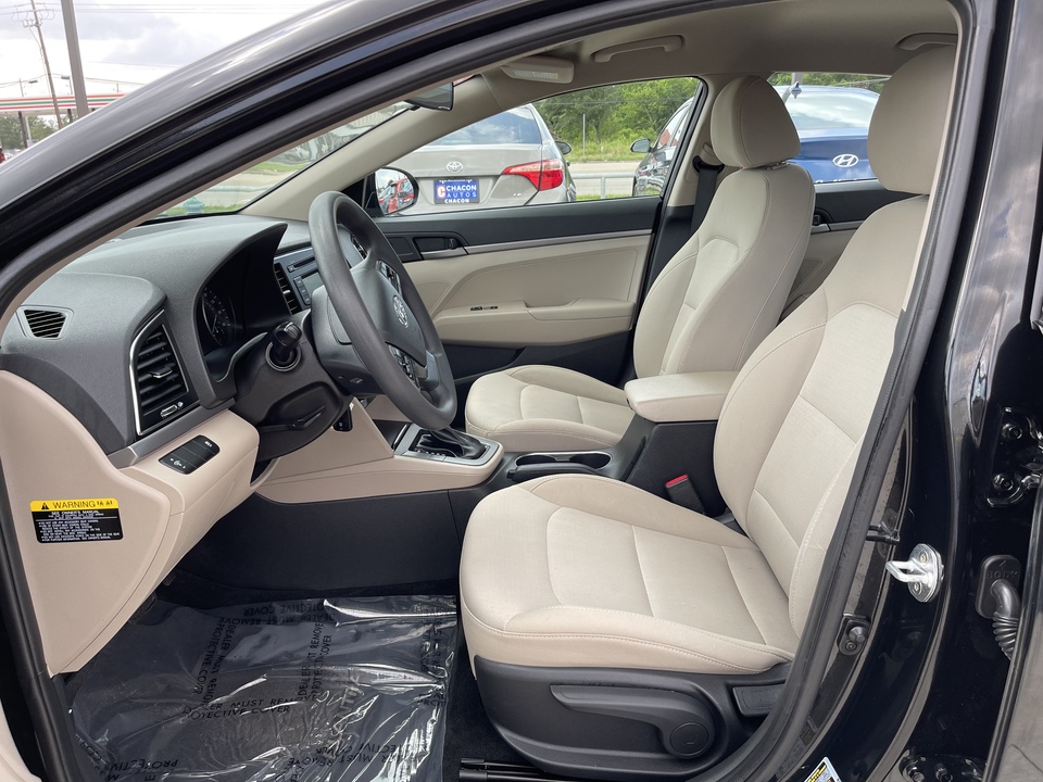 2018 Hyundai Elantra SE 6AT