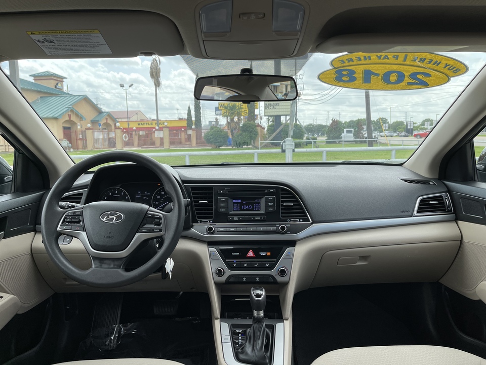 2018 Hyundai Elantra SE 6AT
