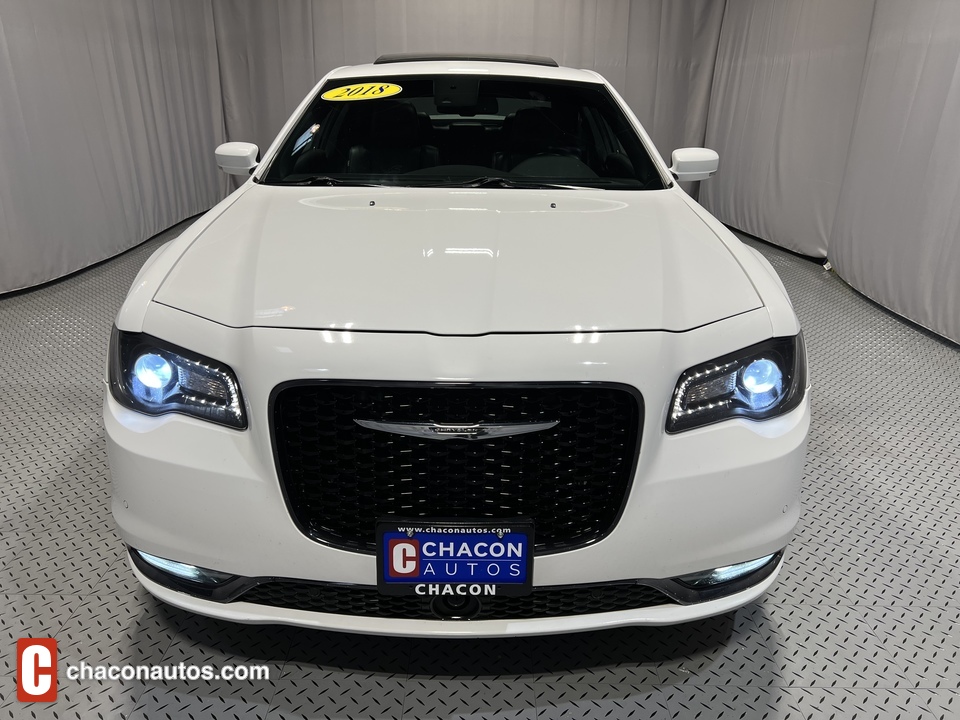 2018 Chrysler 300 S V6 RWD