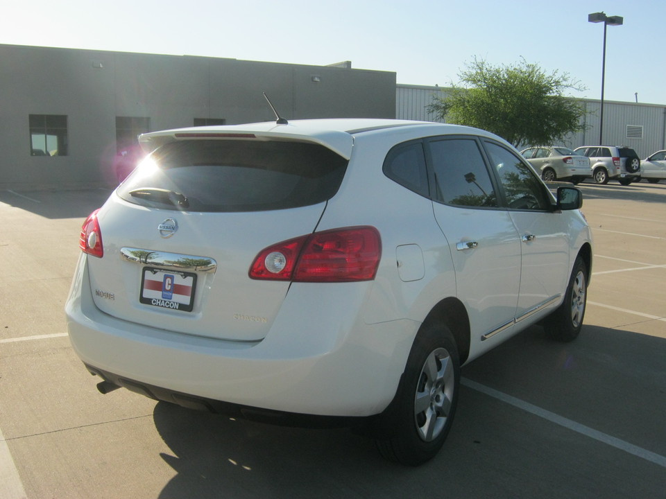 2012 Nissan Rogue S FWD Krom Edition