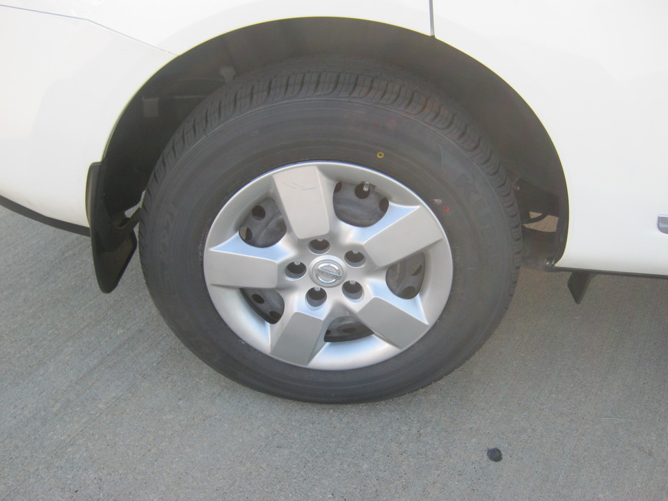 2012 Nissan Rogue S FWD Krom Edition
