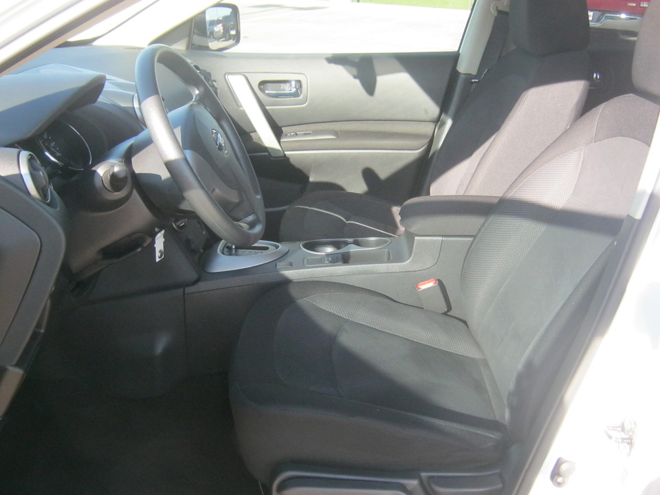 2012 Nissan Rogue S FWD Krom Edition