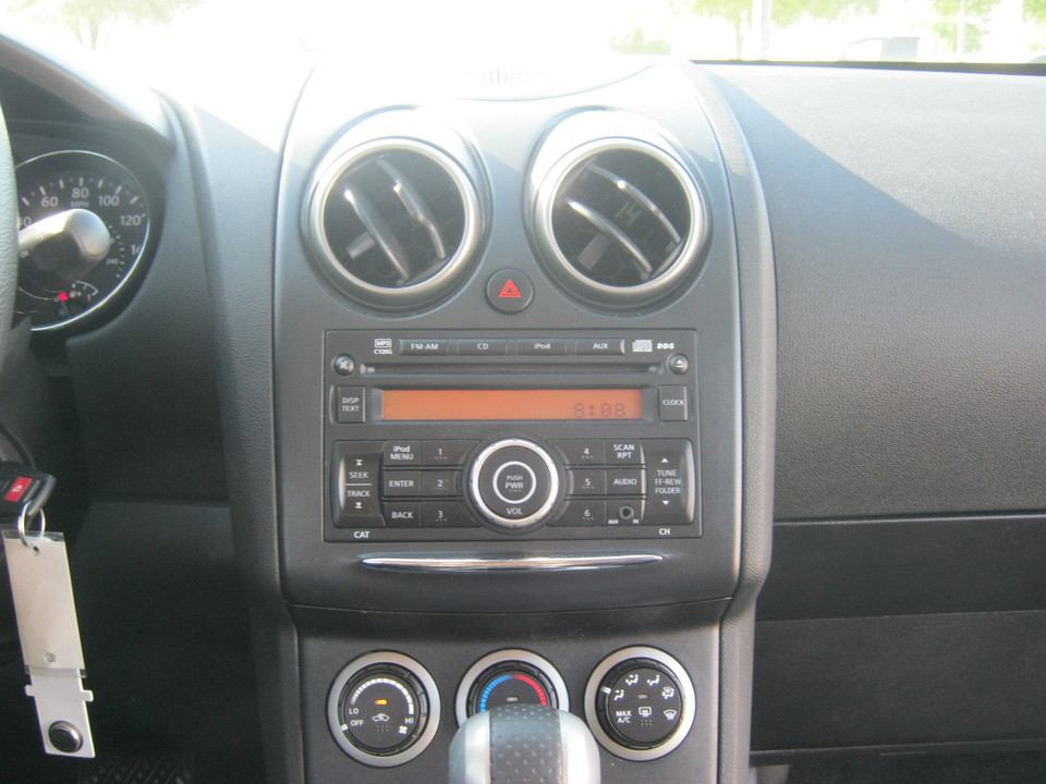 2012 Nissan Rogue S FWD Krom Edition