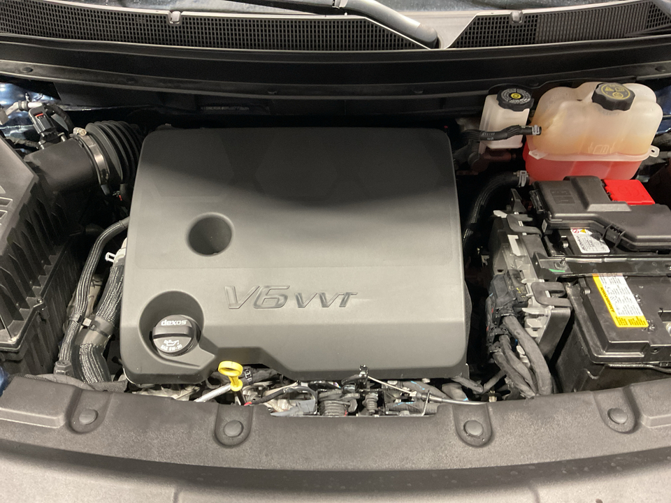 2023 Chevrolet Traverse LT Cloth FWD