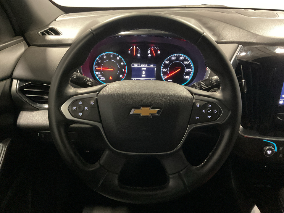 2023 Chevrolet Traverse LT Cloth FWD