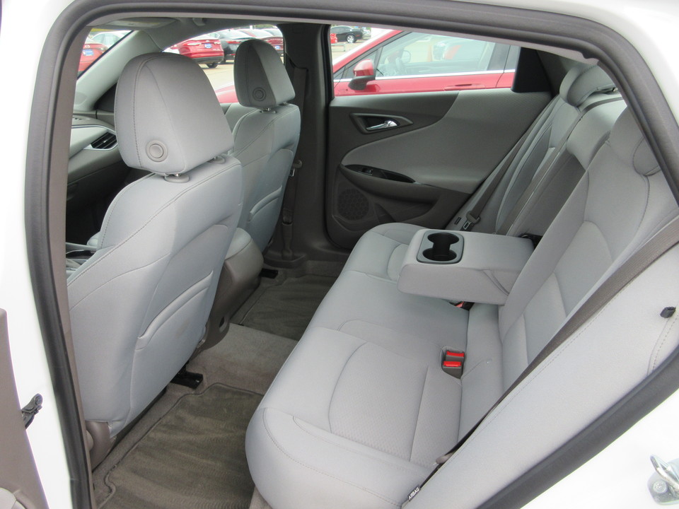 2016 Chevrolet Malibu LS