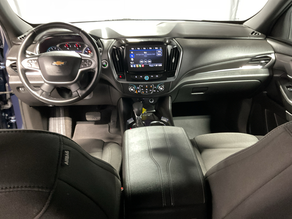 2023 Chevrolet Traverse LT Cloth FWD
